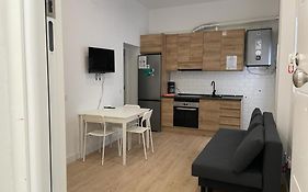 U1 Apartamento bien comunicado Madrid centro